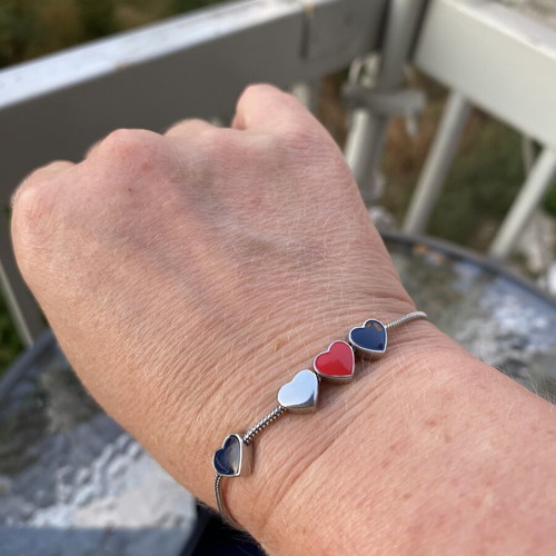 Tommy Hilfiger bracelet new, blue and red hearts