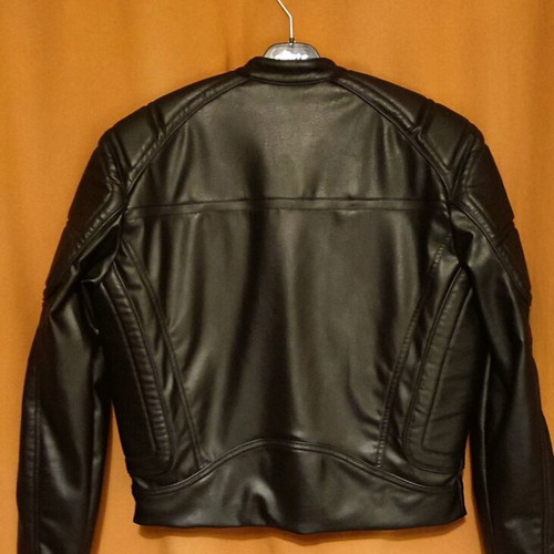 Leather Biker Jacket Pull&Bear black like new, size Medium