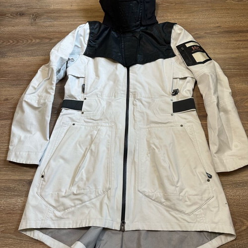 Helly Hansen Embla All Season 2layer HellyTech XP women's parka used, size L
