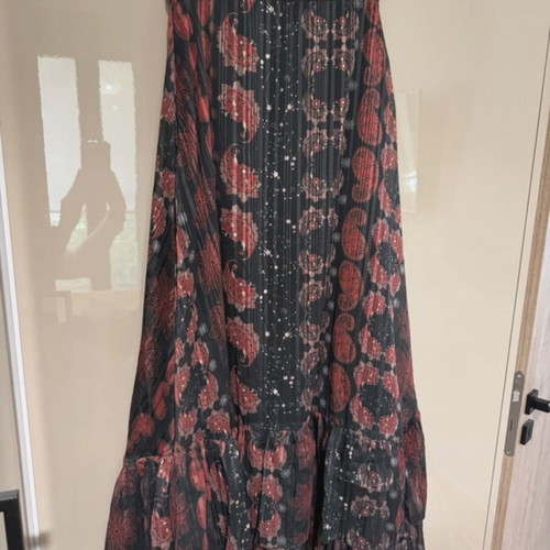 Vassia Kostara midi skirt new, black and red