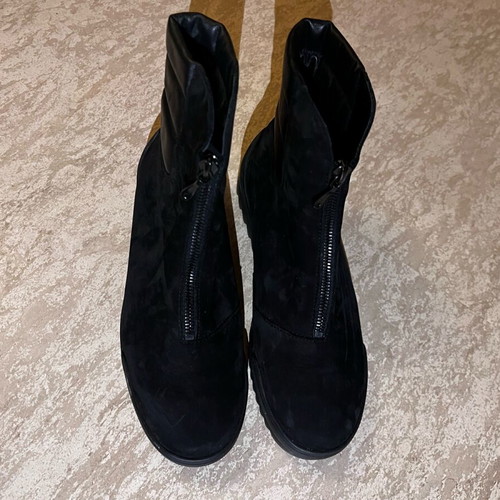 Arche black ankle boots new, size 38, suede leather with zipper