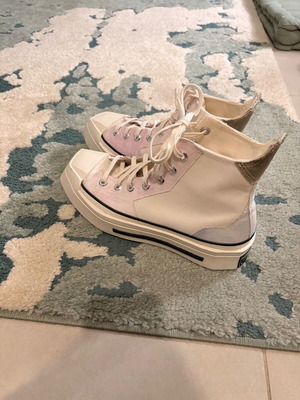 All Star Converse Chuck 70 De Luxe Squared σαν καινούργια, αθλητικά νούμερο 39, άσπρο ροζ