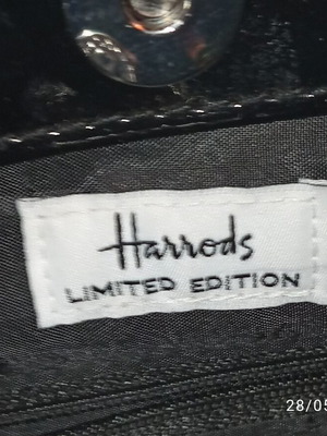 Τσάντα Harrods limited edition, σαν καινούργιο, μαύρη χειρός