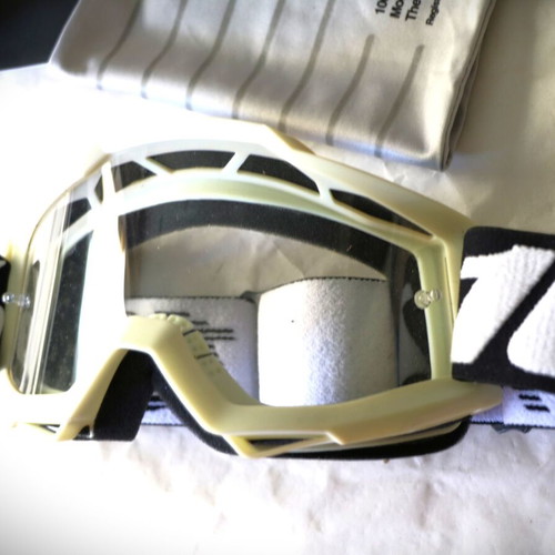 100% Strata 2 goggles with clear lens for motocross helmet new