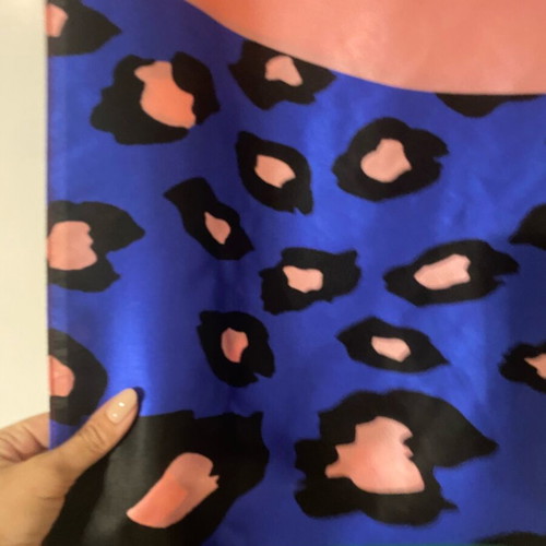 Large satin scarf used