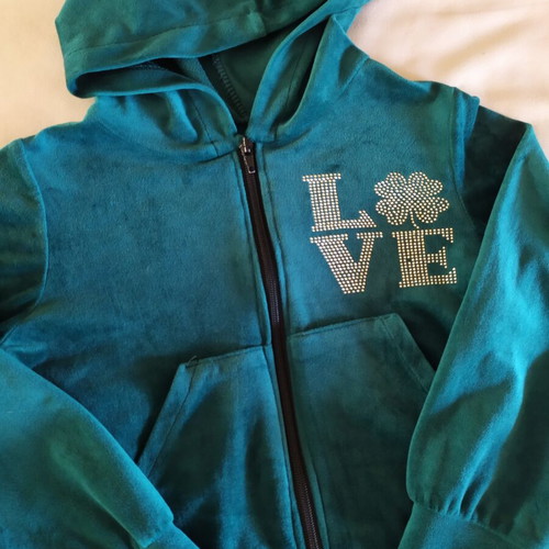 Velour tracksuit set for girls age 6-7, green