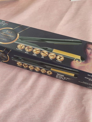 ID Italian Twister Premium 2 in 1 Hair Straightener like new