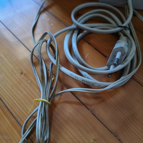 PC speakers used, economical option for beginners