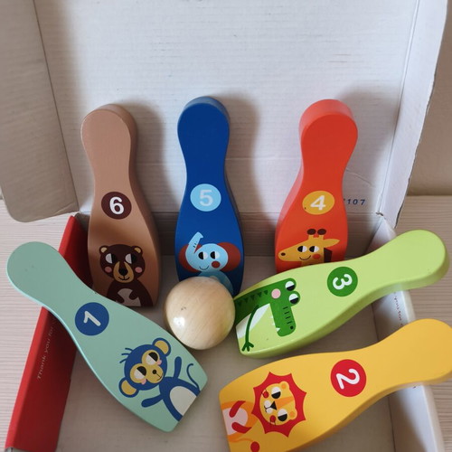 Wooden Bowling Pins Tooky Toy like new