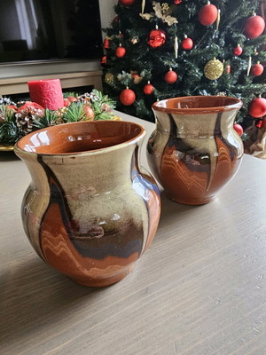 Ceramic vase set from Communist Bulgaria used