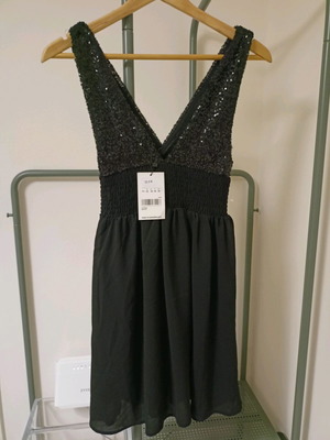 Dress new unworn, black, size XS