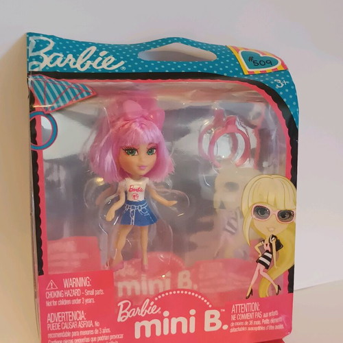 Barbie Mini B Doll new, model 509, 2009, ring feature