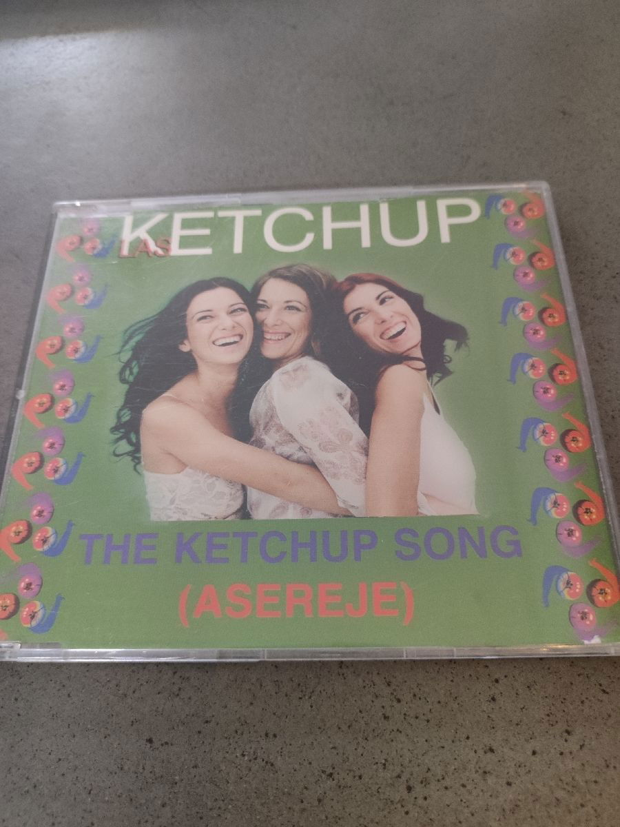 Las Ketchup CD