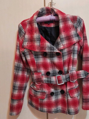 Γυναικείο παλτό καρώ κόκκινο small σαν καινούργιο, μάρκα Pumpkin
