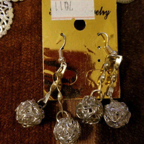 Xp earrings new, pack of 11 pairs