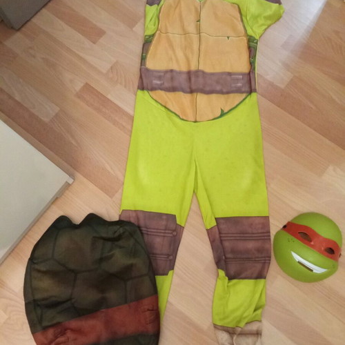 Teenage Mutant Ninja Turtles costume size 12-14 like new