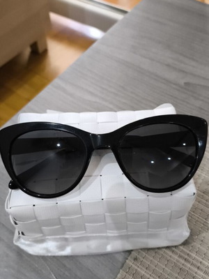 Lenshop sunglasses like new, black