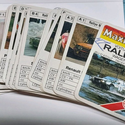 Mini Υπερατού Rallye card game used with extras