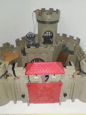 Playmobil 6001 like new, 99% complete buildings without figures