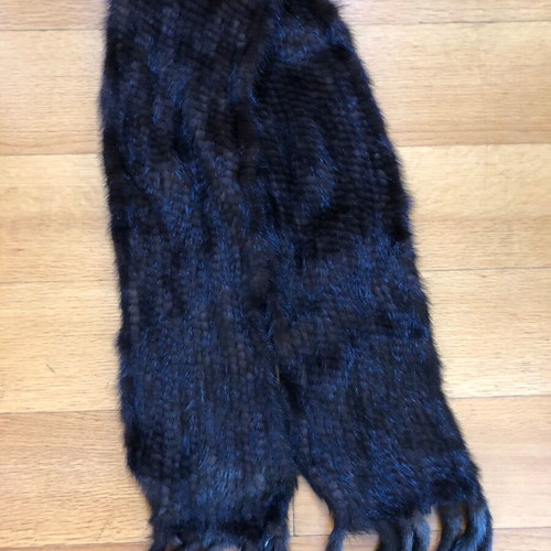 Fur scarf genuine leather like new, black