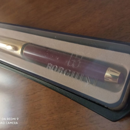 Borghini pen new, in its box