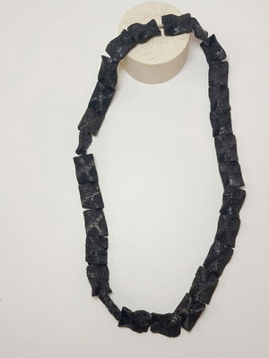 Vintage necklace from authentic volcanic lava, 88 cm, like new