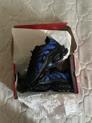 Nike Air Max Plus TN sneakers new, blue and black
