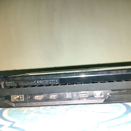 PlayStation 4 Pro like new with 500GB SSD and carbon skin