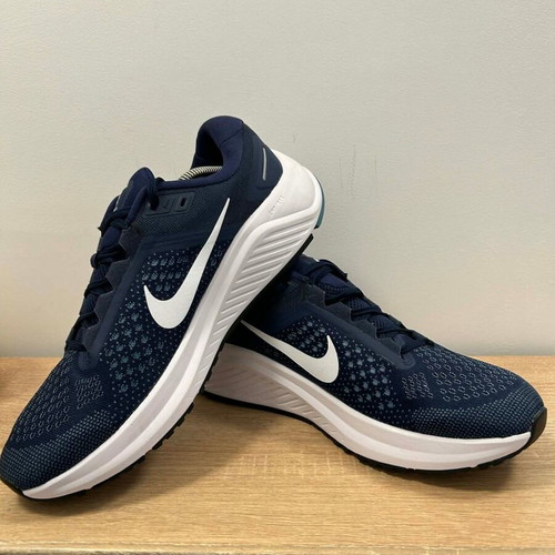 Nike Air Zoom Structure 23 sneakers like new, size 44.5, blue and white