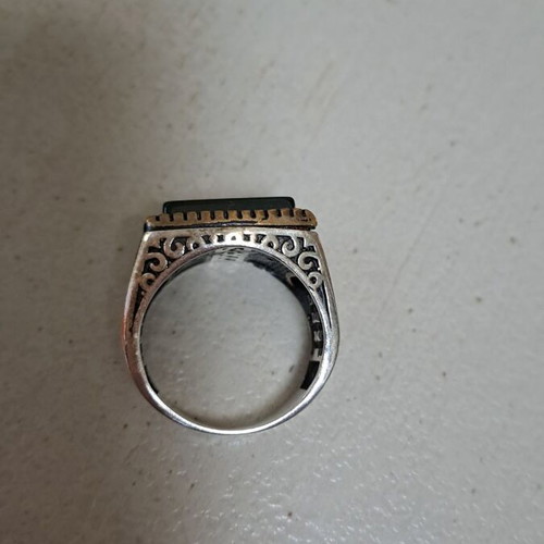 Silver ring with green stone new