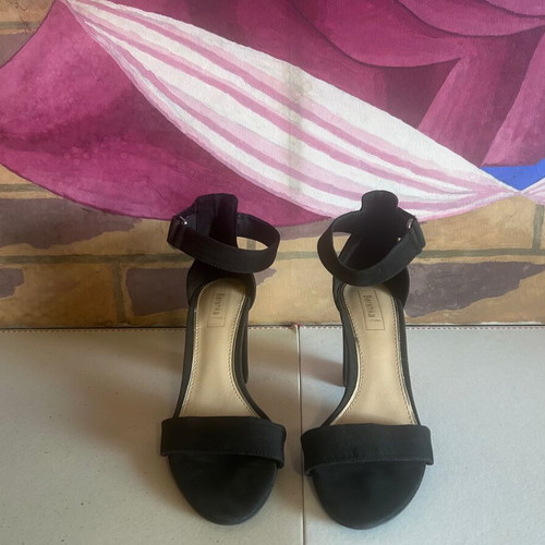 Bershka Y2K black suede high-heeled sandals like new, size 36