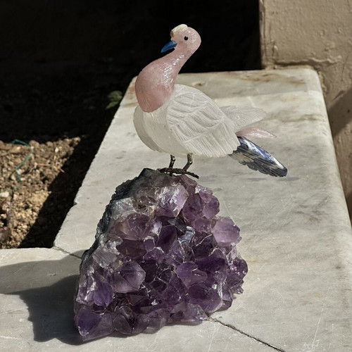 Handmade decorative bird from quartz on raw amethyst, used, 20x15 cm