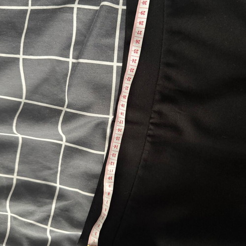Black skirt size S like new, knee length