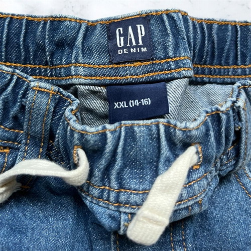 GAP kids denim shorts XXL like new, blue
