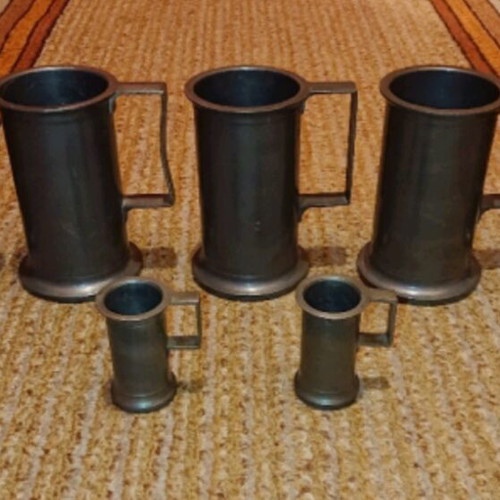 Pewter Measuring Mugs Like New