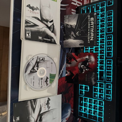 Batman Arkham City Xbox 360 Collectors Edition like new