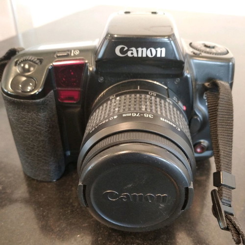 Canon EOS 10QD camera used with 38-76mm telephoto lens