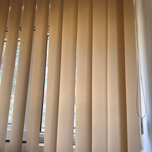 Curtains and roller blinds like new, various sizes