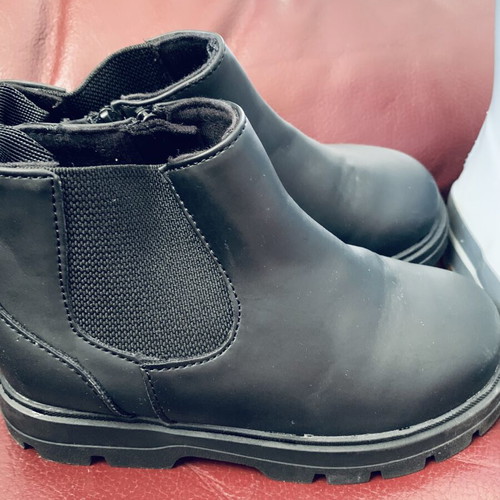Zara leather boots and Reflex rain boots set like new, sizes 26 & 27