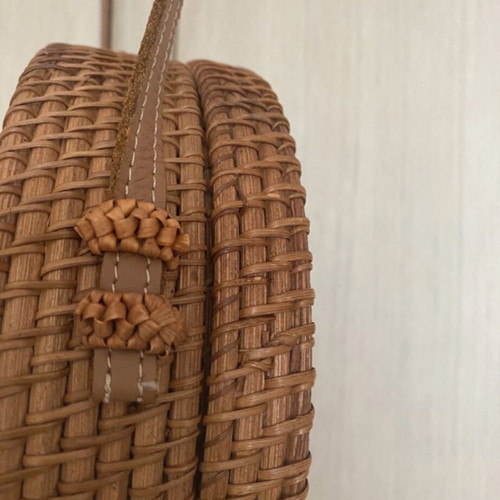Mango straw shoulder bag like new, beige and brown