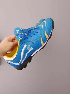 Puma pwr-c4.10 tt ποδοσφαιρικά παπούτσια σαν καινούργιο, μέγεθος 45, μπλε και κίτρινα