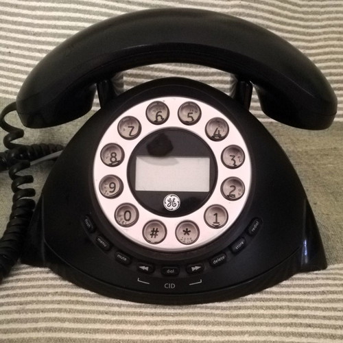 General Electric phone used with digital display wired