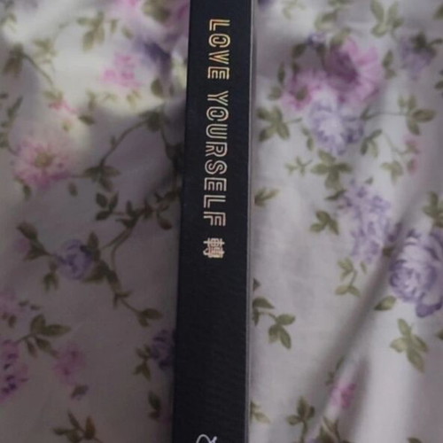 BTS Love Yourself Album Tear U Version like new