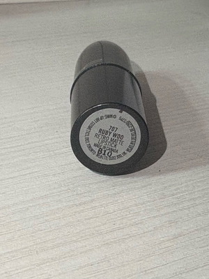 Mini MAC Ruby Woo lipstick like new