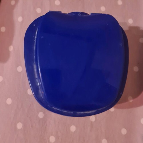 Soap storage container like new