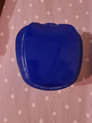 Soap storage container like new