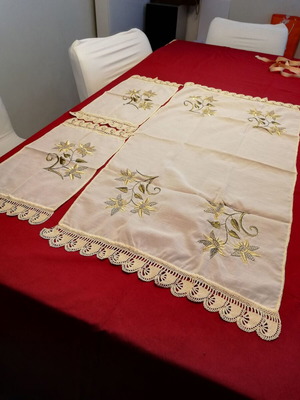 Handmade embroidered 3-piece set for living room like new