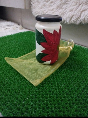 Hand-painted flower jar new