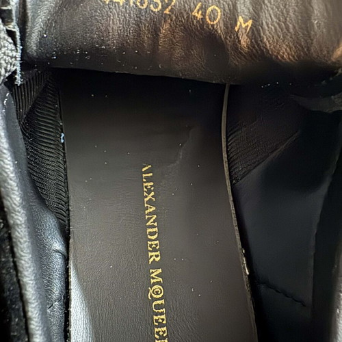 Alexander McQueen black suede sneakers like new, size 40
