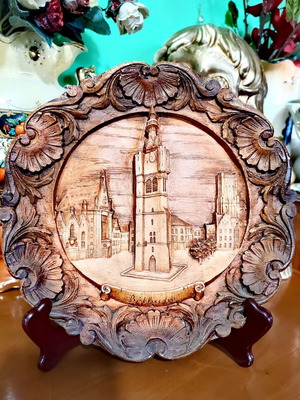 3 x Collector's wall plates - Vintage wood carving.